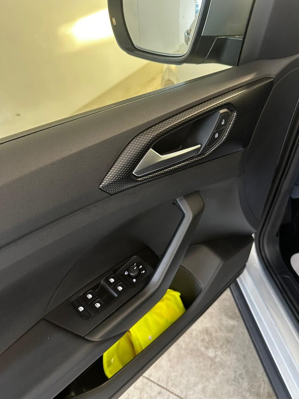 Volkswagen T-Cross usata a L'Aquila (9)