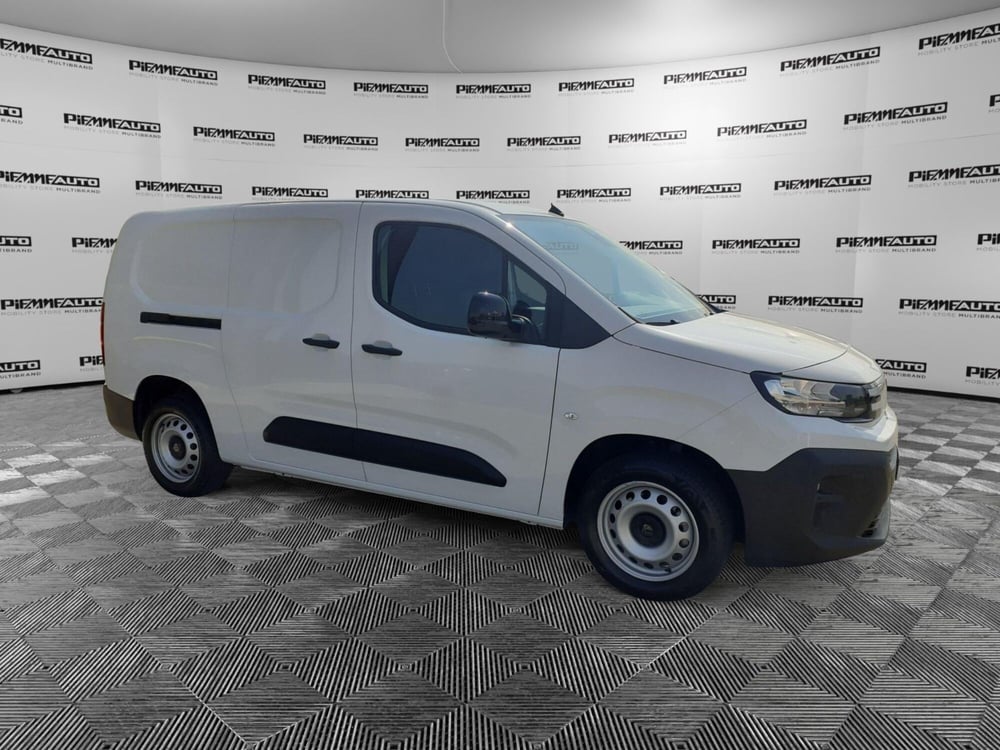 Peugeot Partner Furgone nuova a Parma (3)