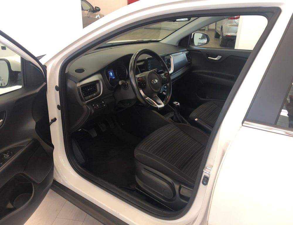 Kia Stonic usata a Brescia (17)