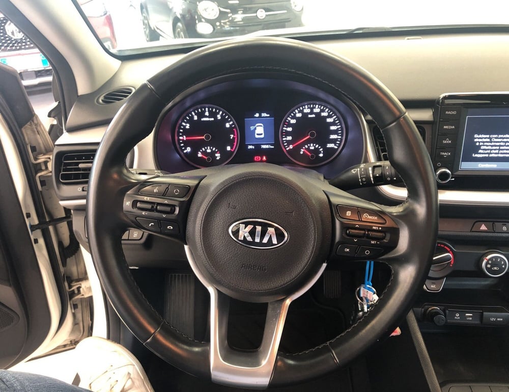 Kia Stonic usata a Brescia (20)