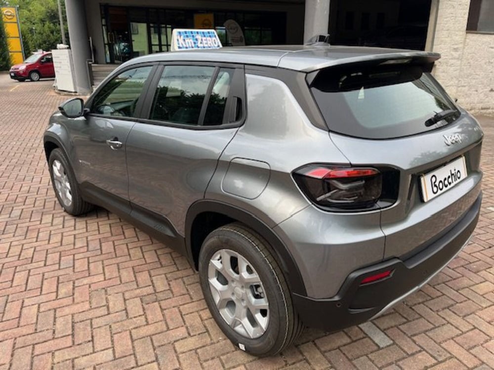 Jeep Avenger nuova a Brescia (12)