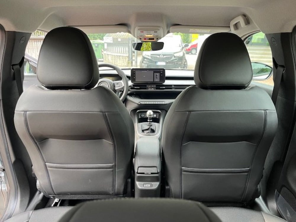 Jeep Avenger nuova a Brescia (18)