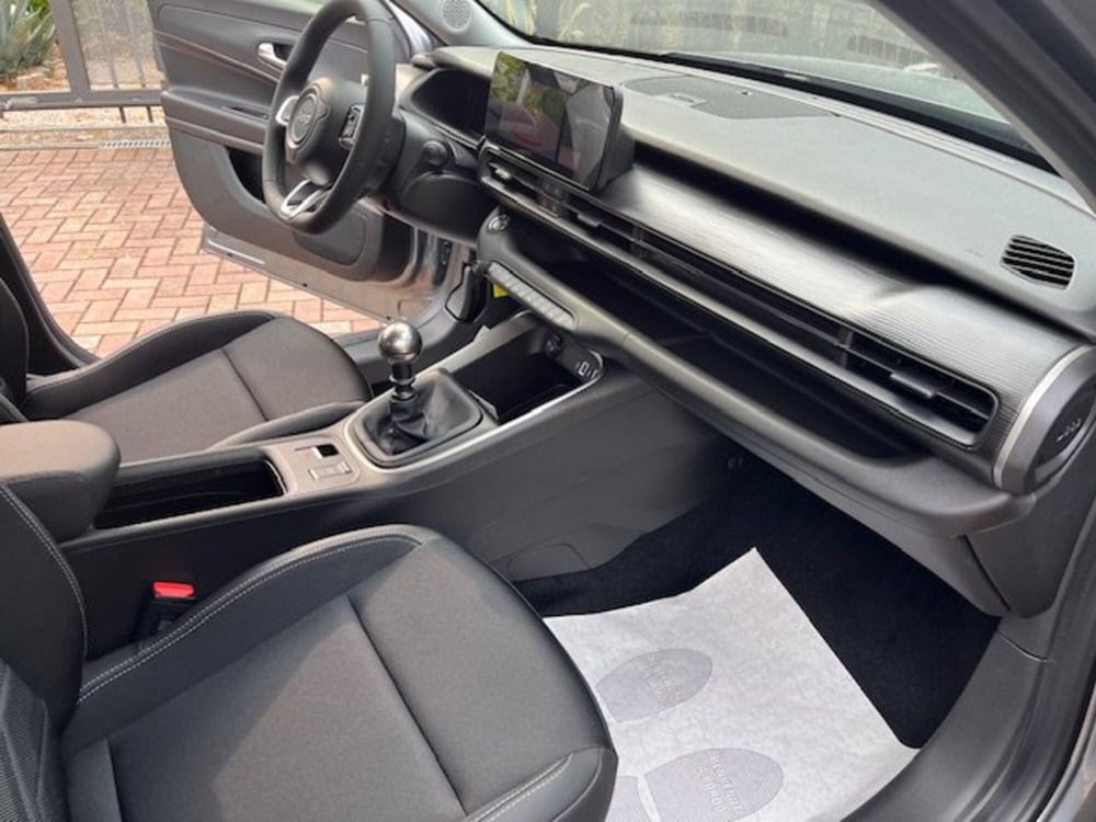 Jeep Avenger nuova a Brescia (20)