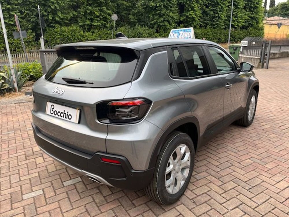 Jeep Avenger nuova a Brescia (8)