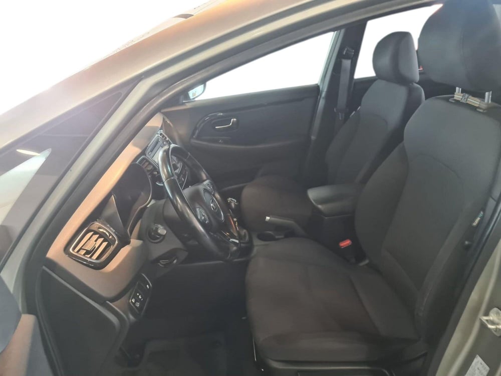 Kia Carens usata a Cagliari (15)