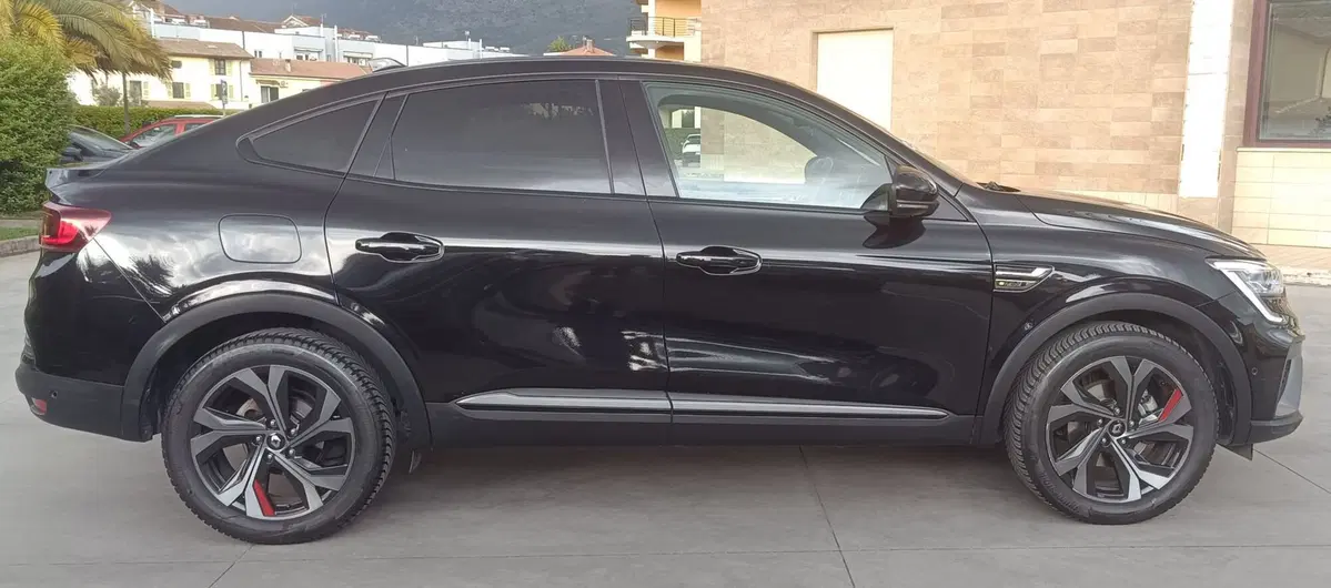 Renault Arkana usata a Frosinone (7)