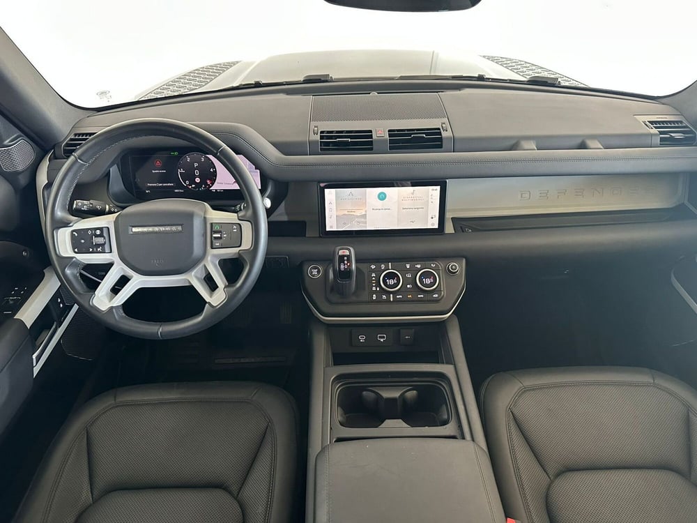 Land Rover Defender usata a Modena (4)