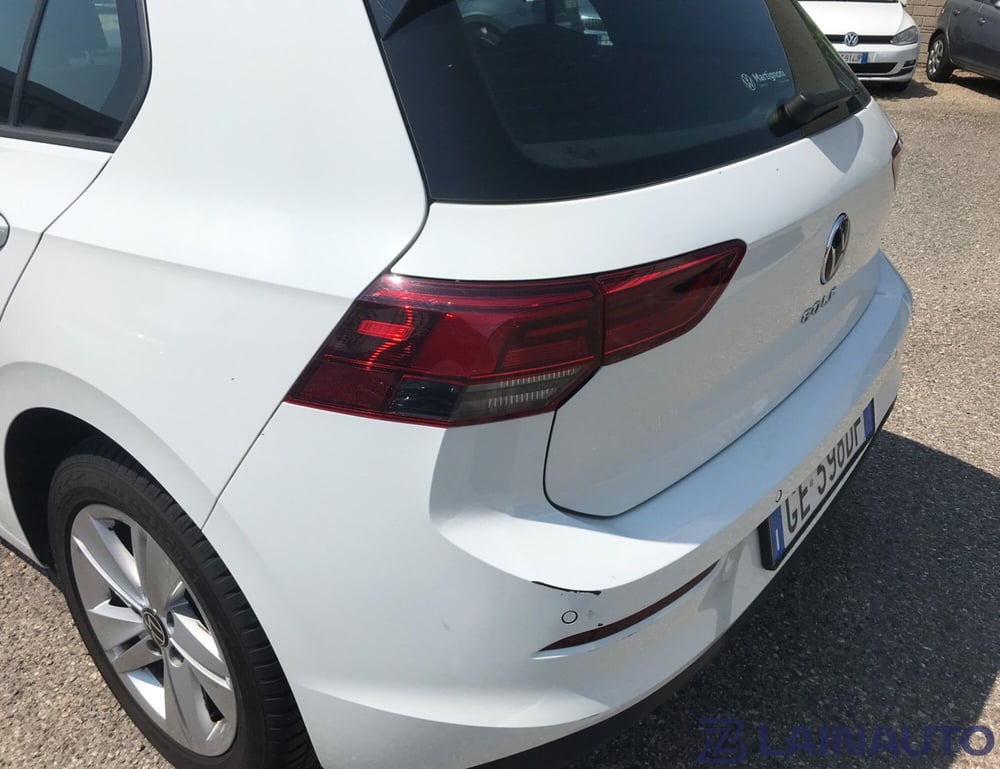 Volkswagen Golf Variant usata a Milano (11)