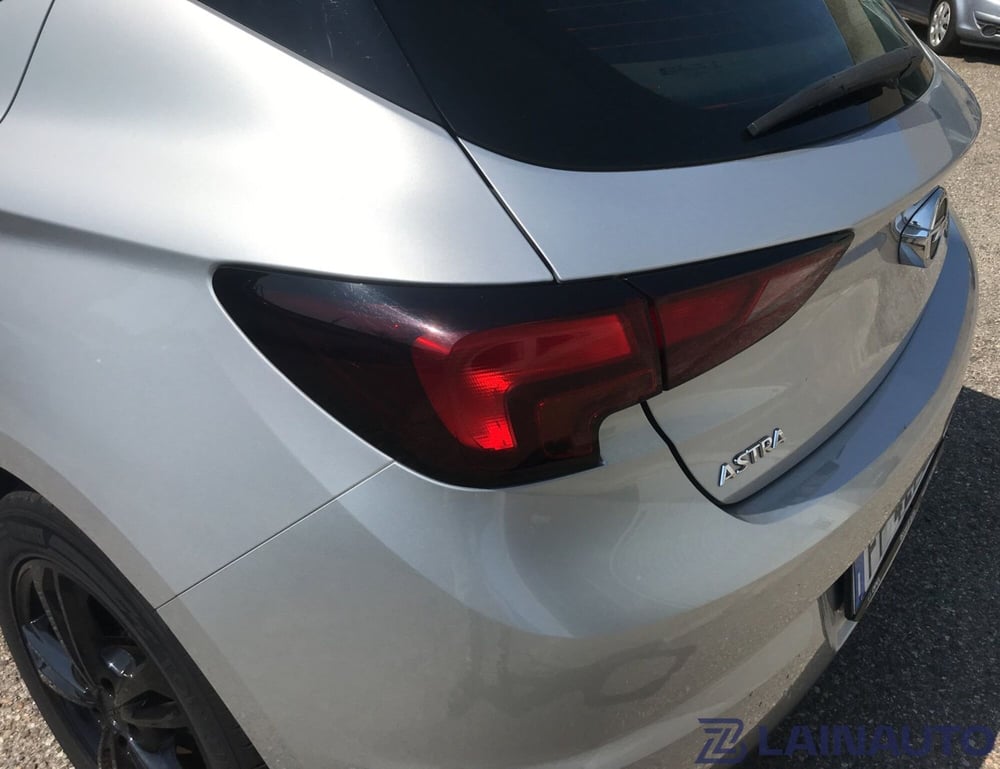 Opel Astra usata a Milano (11)