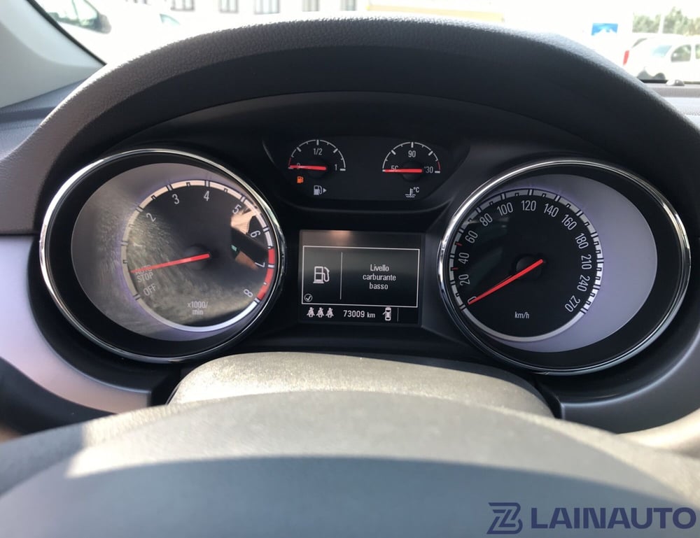 Opel Astra usata a Milano (19)