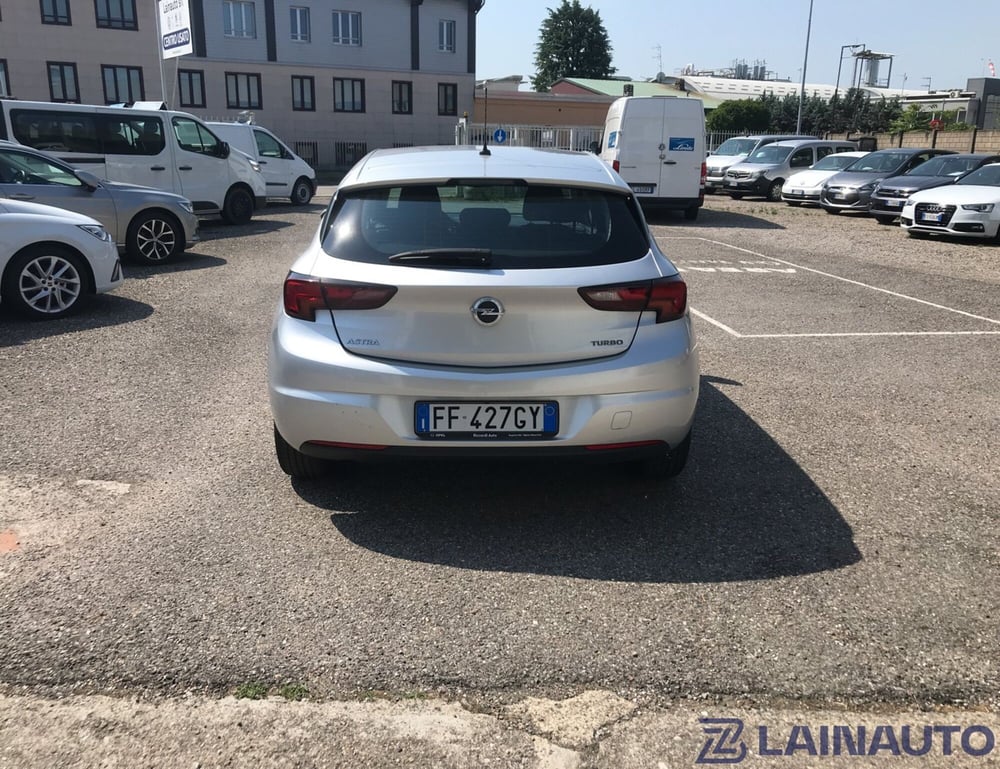 Opel Astra usata a Milano (6)