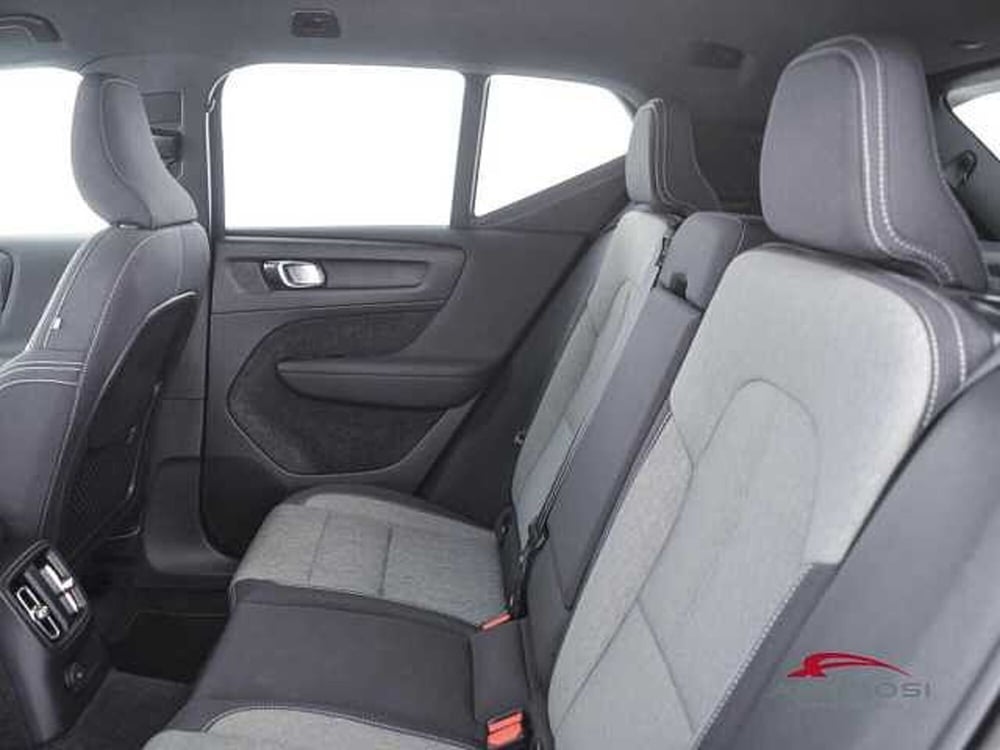 Volvo XC40 usata a Viterbo (10)