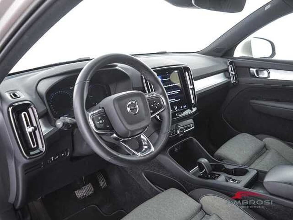 Volvo XC40 usata a Viterbo (8)
