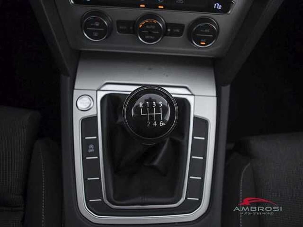 Volkswagen Passat Variant usata a Viterbo (19)
