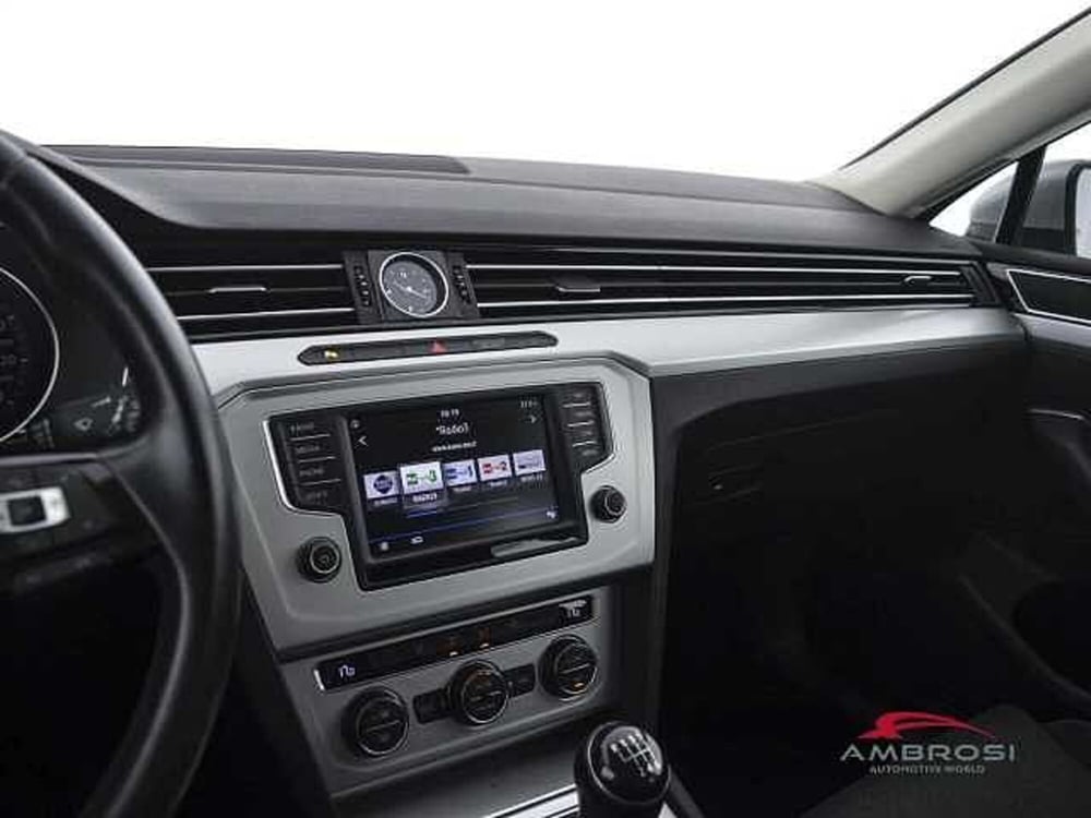 Volkswagen Passat Variant usata a Viterbo (20)