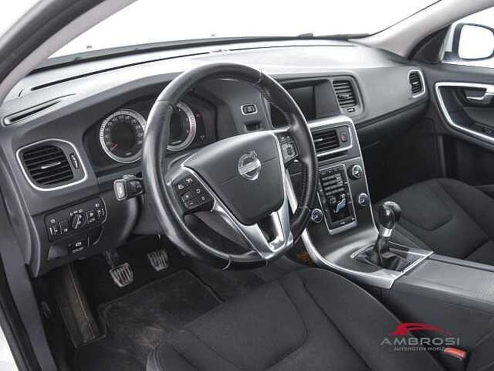 Volvo V60 usata a Viterbo (8)