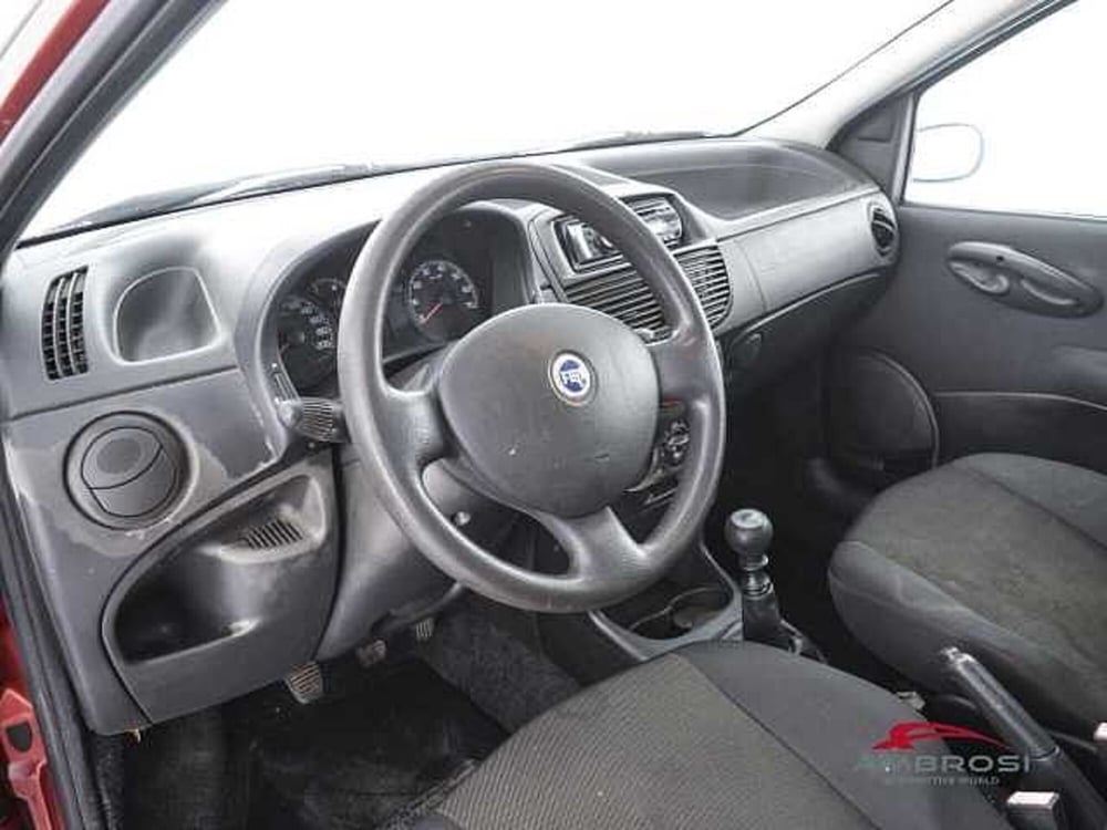 Fiat Punto usata a Viterbo (8)
