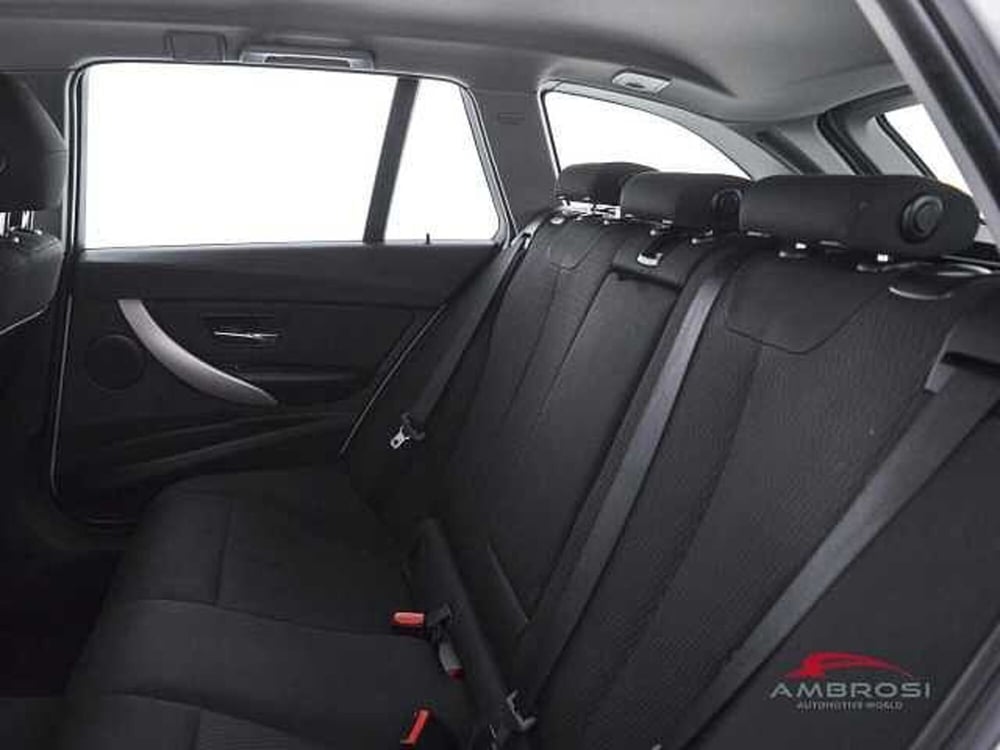 BMW Serie 3 Touring usata a Viterbo (10)