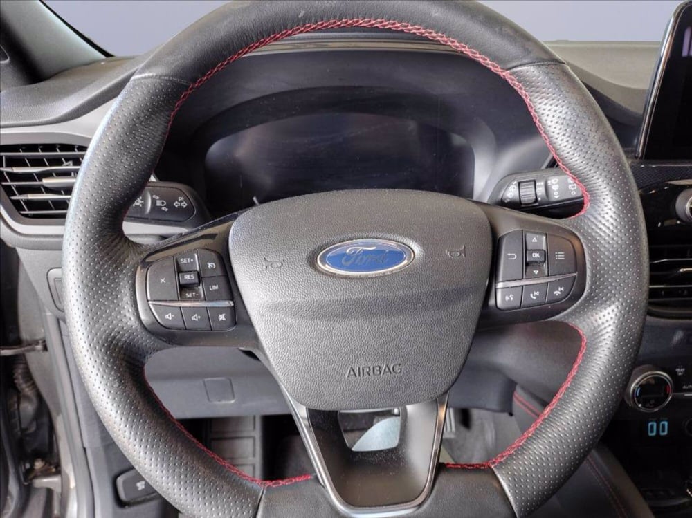 Ford Kuga usata a Milano (10)