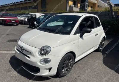 Fiat 500 1.0 Hybrid Connect del 2021 usata a Tricase