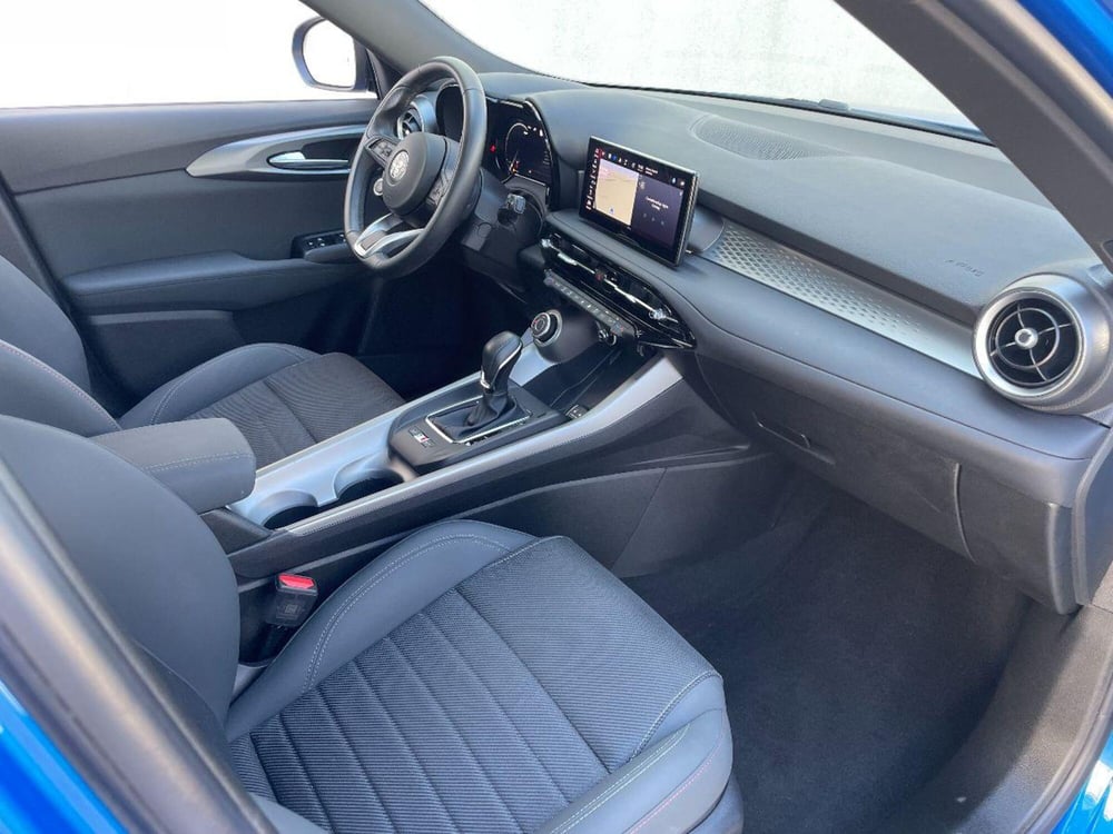 Alfa Romeo Tonale usata a Lecce (17)