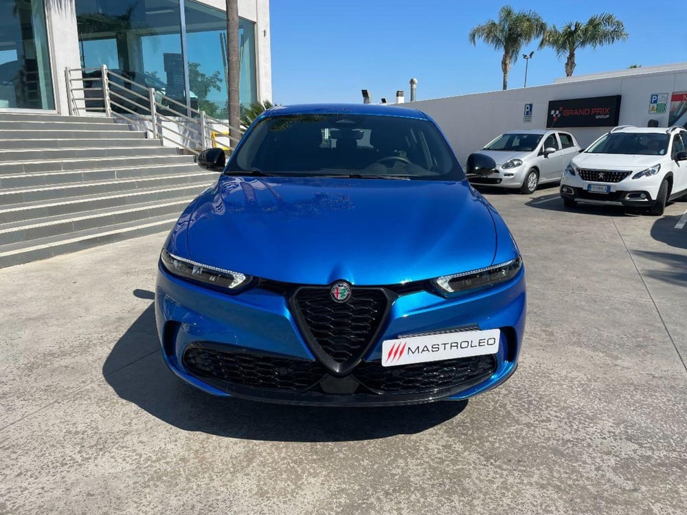 Alfa Romeo Tonale usata a Lecce (6)