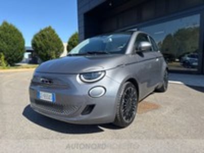 Fiat 500e 42 kWh La Prima del 2021 usata a Reana del Rojale