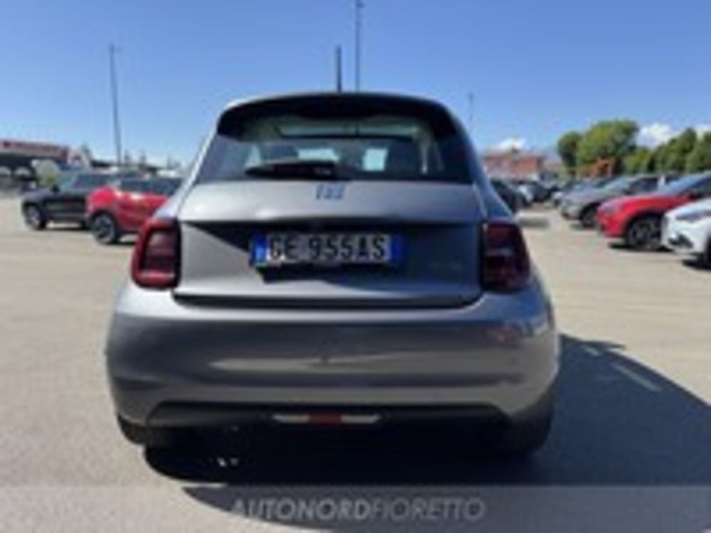 Fiat 500e usata a Udine (5)