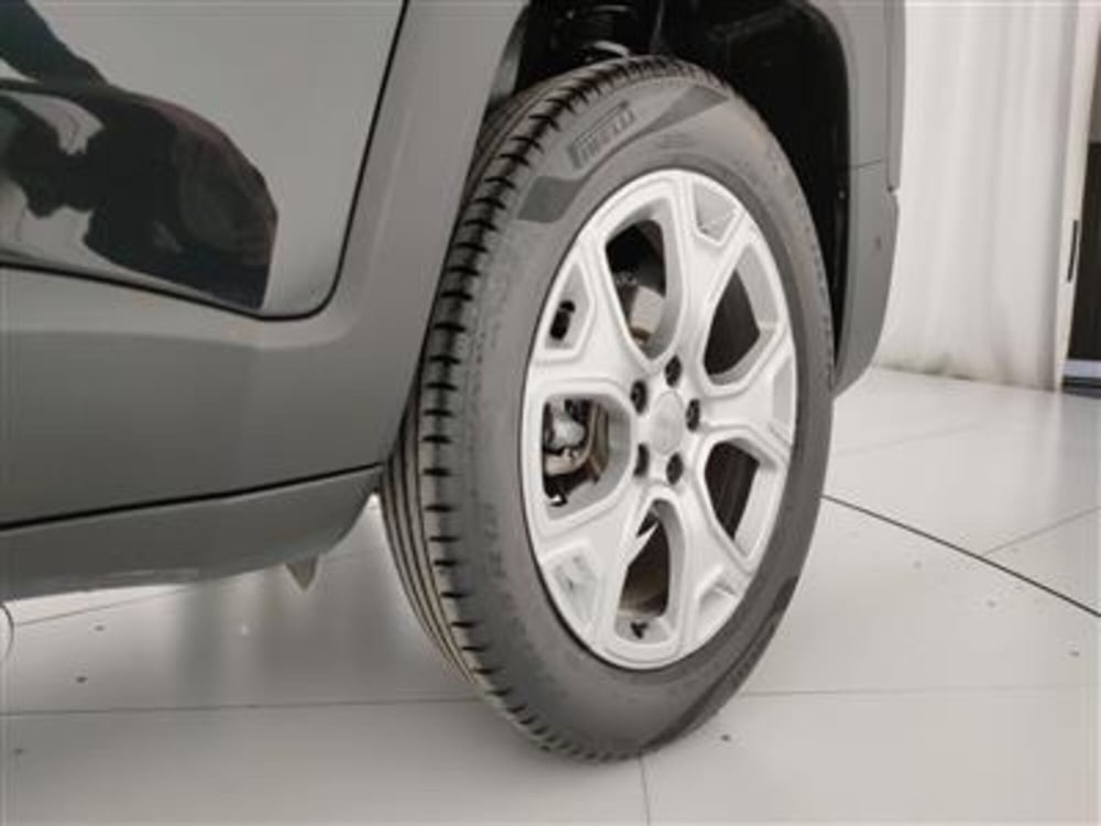 Jeep Renegade usata a Bari (12)