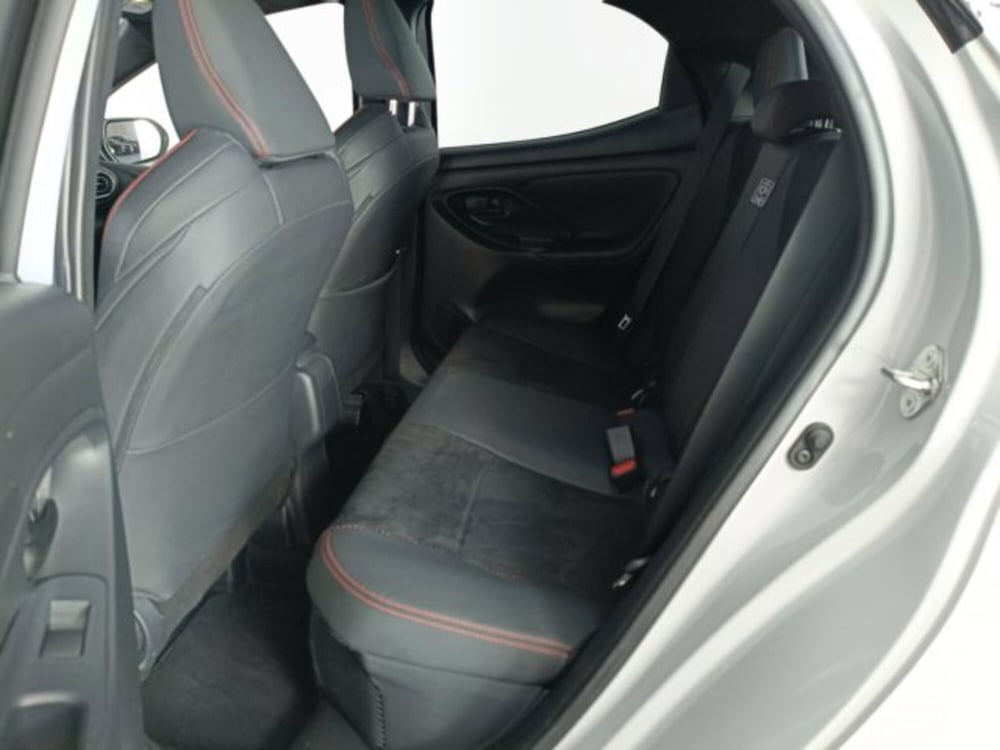 Toyota Yaris Cross usata a Teramo (10)