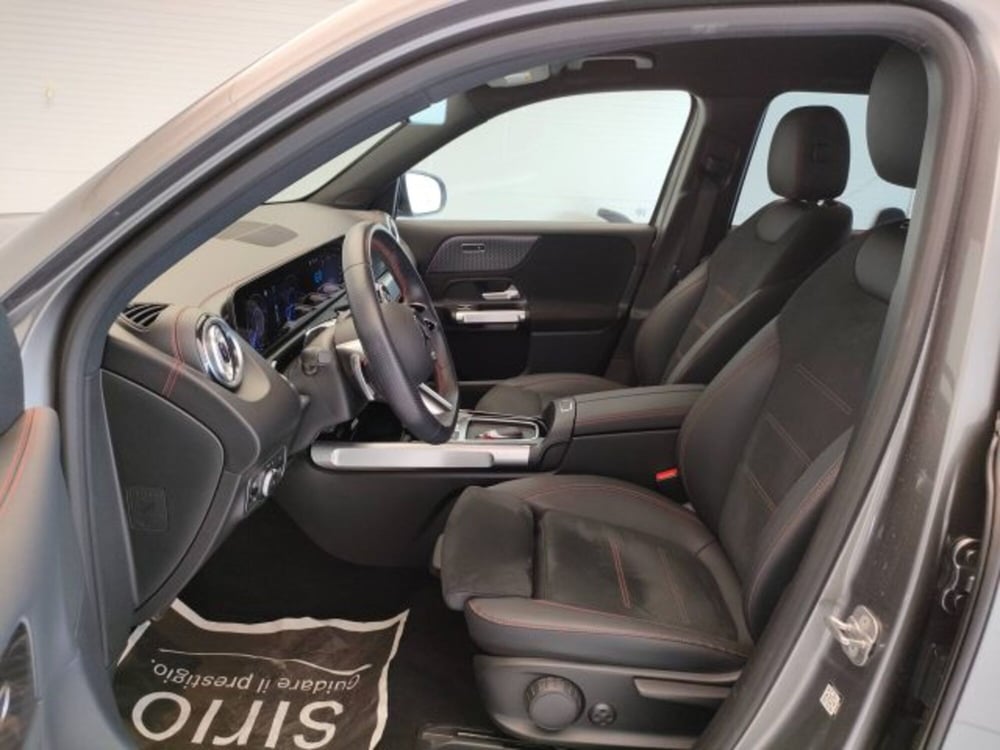 Mercedes-Benz EQB usata a Teramo (9)