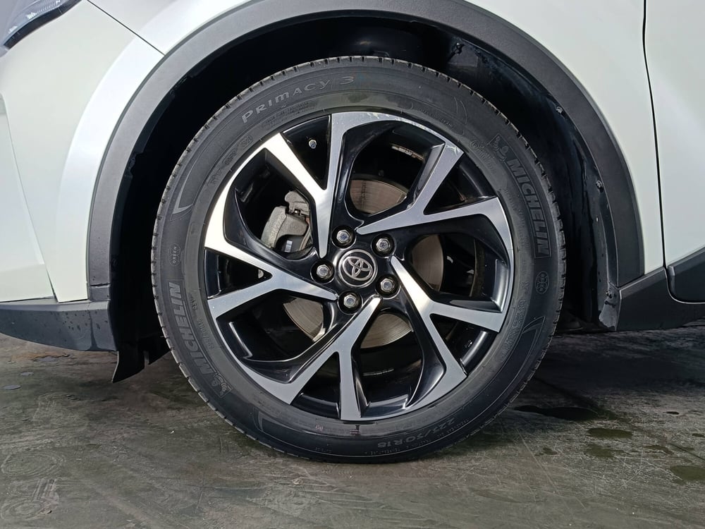 Toyota Toyota C-HR usata a Ascoli Piceno (7)