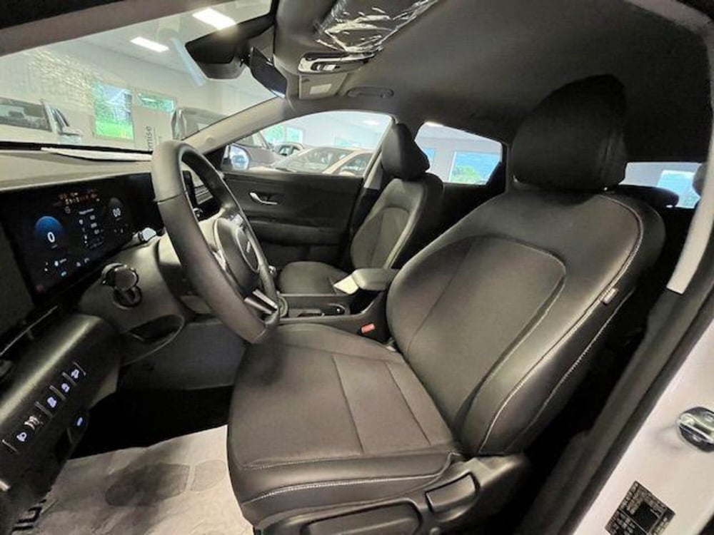 Hyundai Kona nuova a Verbano Cusio Ossola (15)