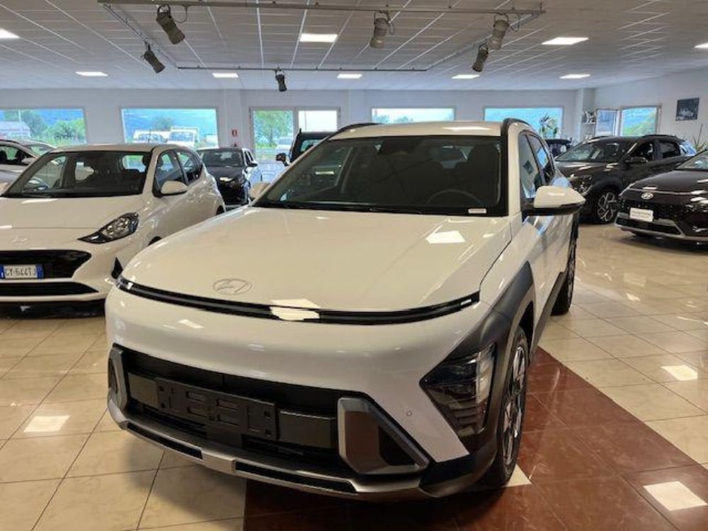 Hyundai Kona nuova a Verbano Cusio Ossola (2)