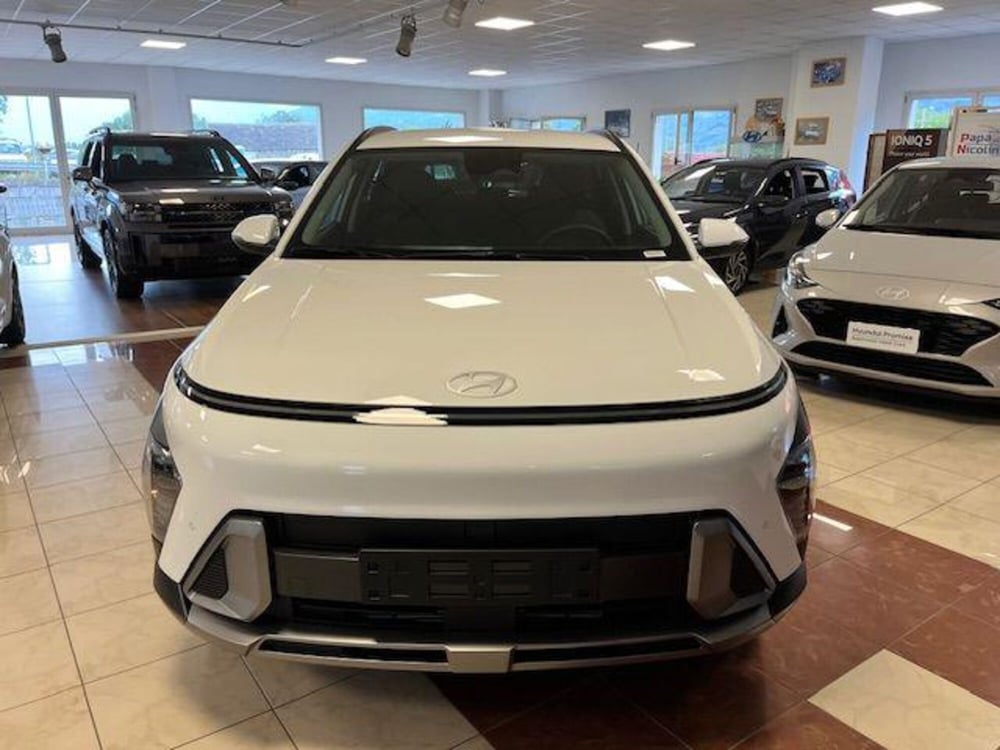 Hyundai Kona nuova a Verbano Cusio Ossola (4)