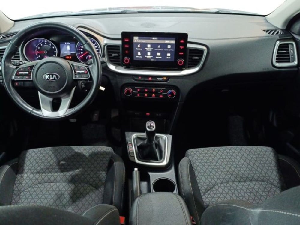 Kia XCeed usata a Catania (7)