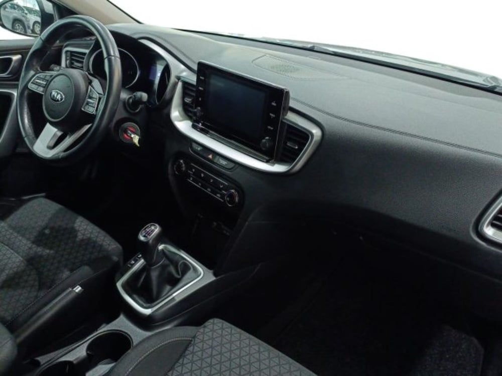 Kia XCeed usata a Catania (9)