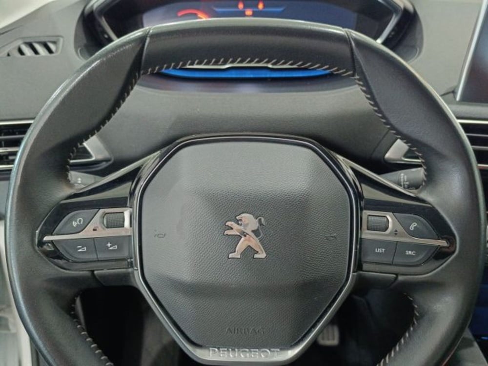 Peugeot 3008 usata a Catania (17)