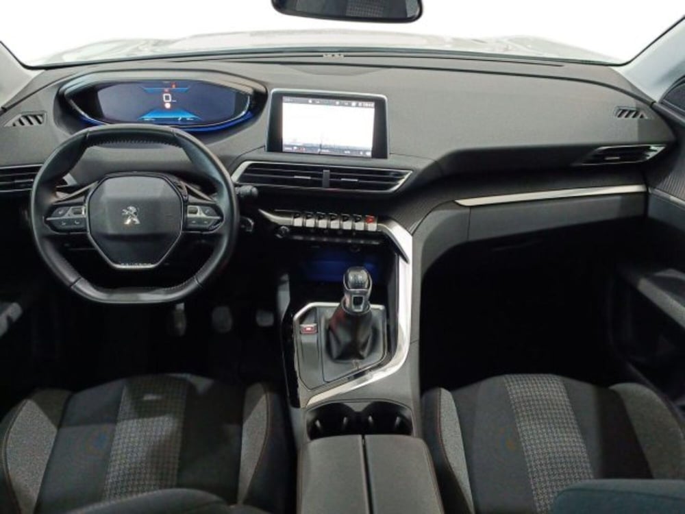 Peugeot 3008 usata a Catania (7)
