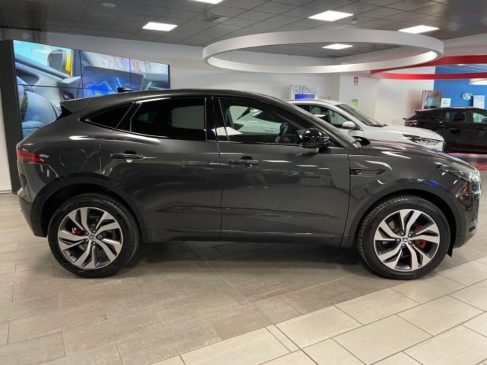 Jaguar E-Pace usata a Cuneo (8)