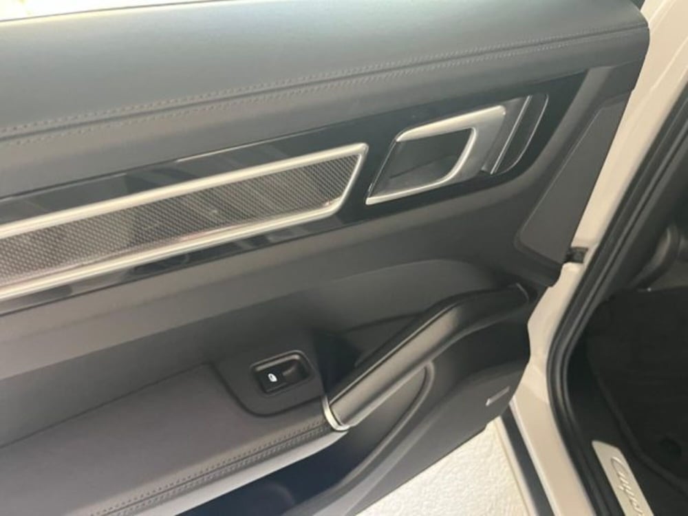 Porsche Cayenne Coupé usata a Trapani (18)