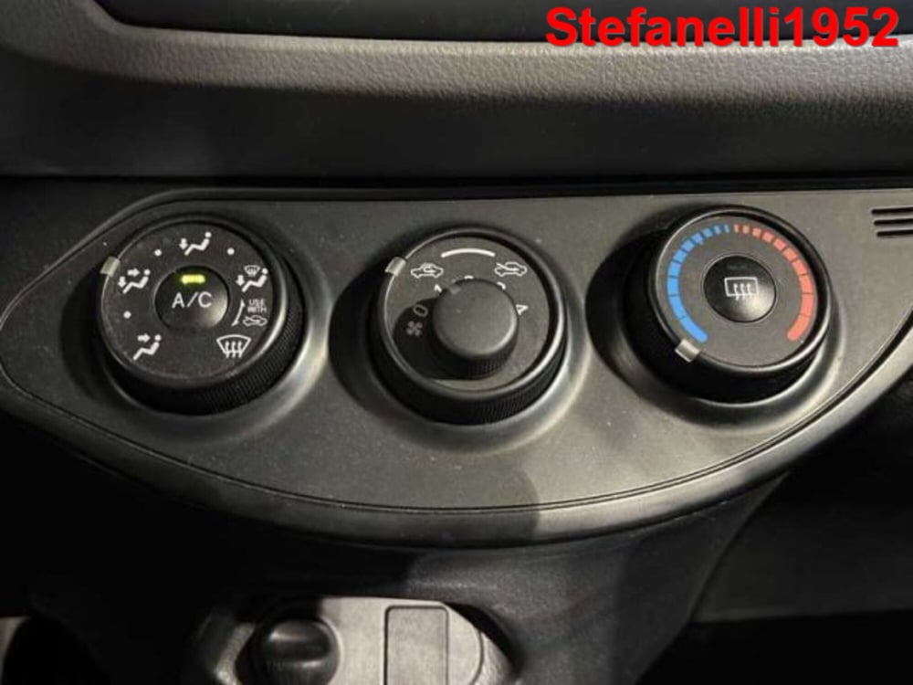 Toyota Yaris usata a Bologna (17)