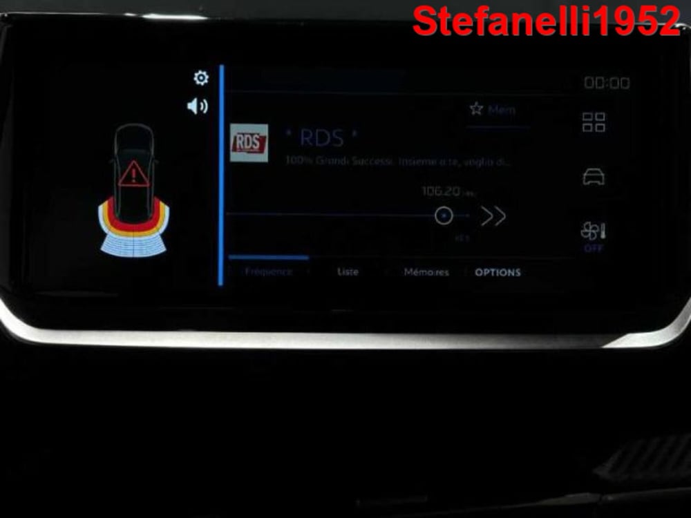 Peugeot 208 nuova a Bologna (11)