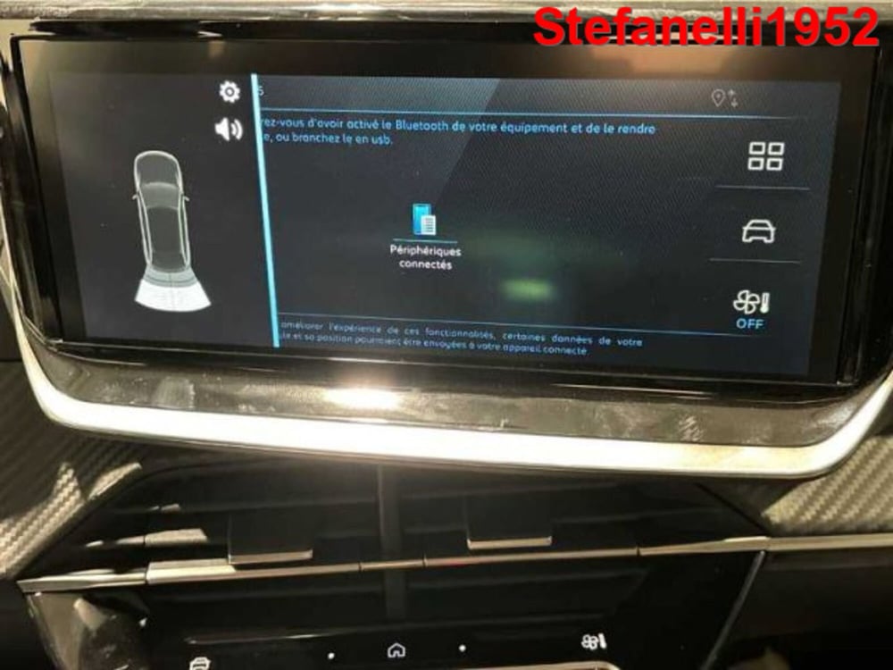 Peugeot 208 nuova a Bologna (10)