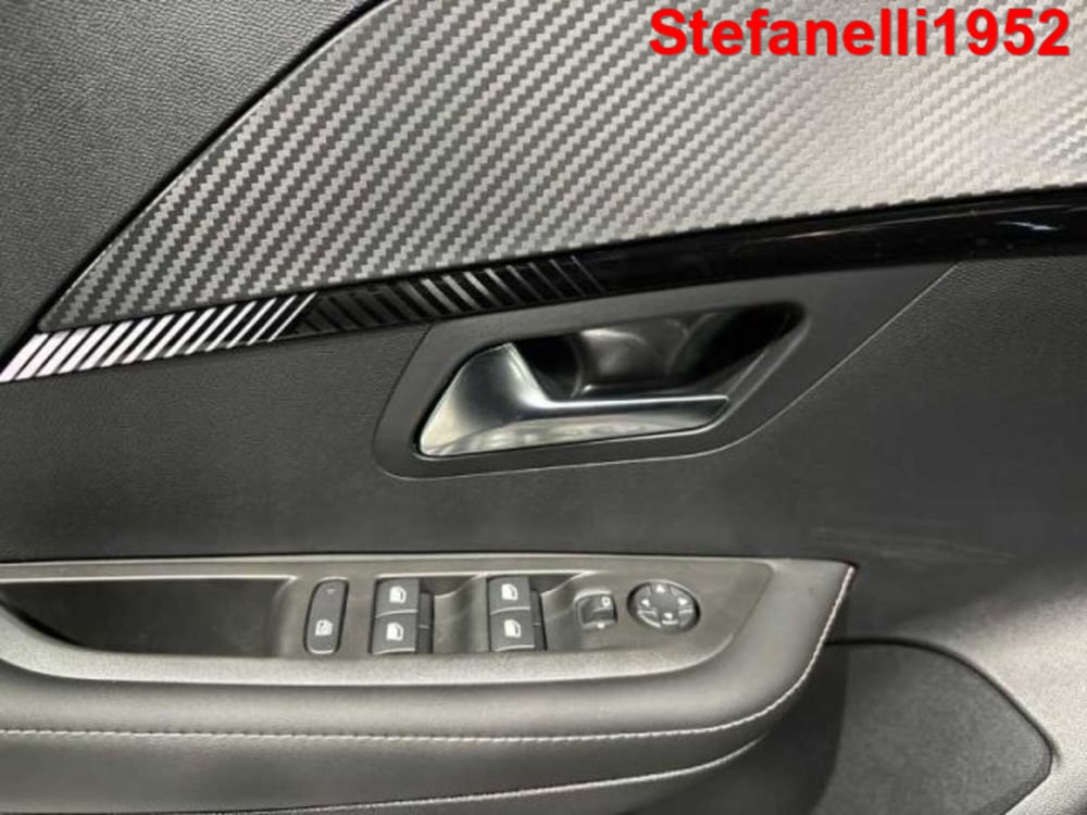 Peugeot 208 nuova a Bologna (11)
