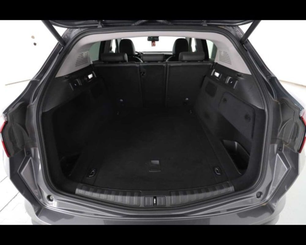 Alfa Romeo Stelvio usata a Bologna (15)