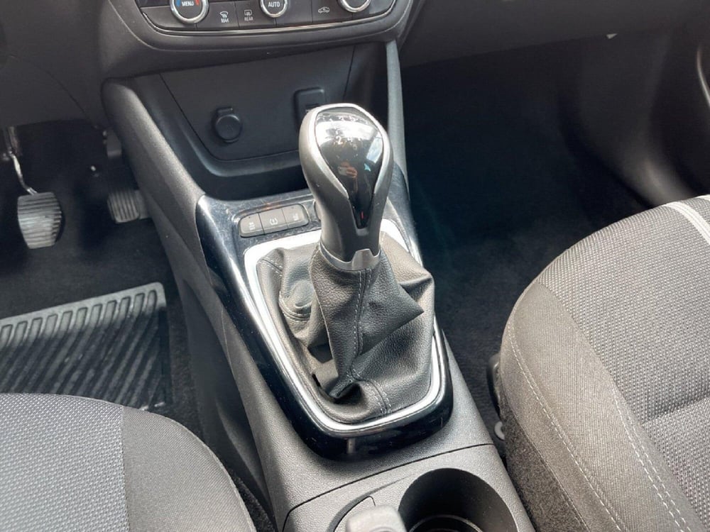 Opel Crossland X usata a Torino (14)