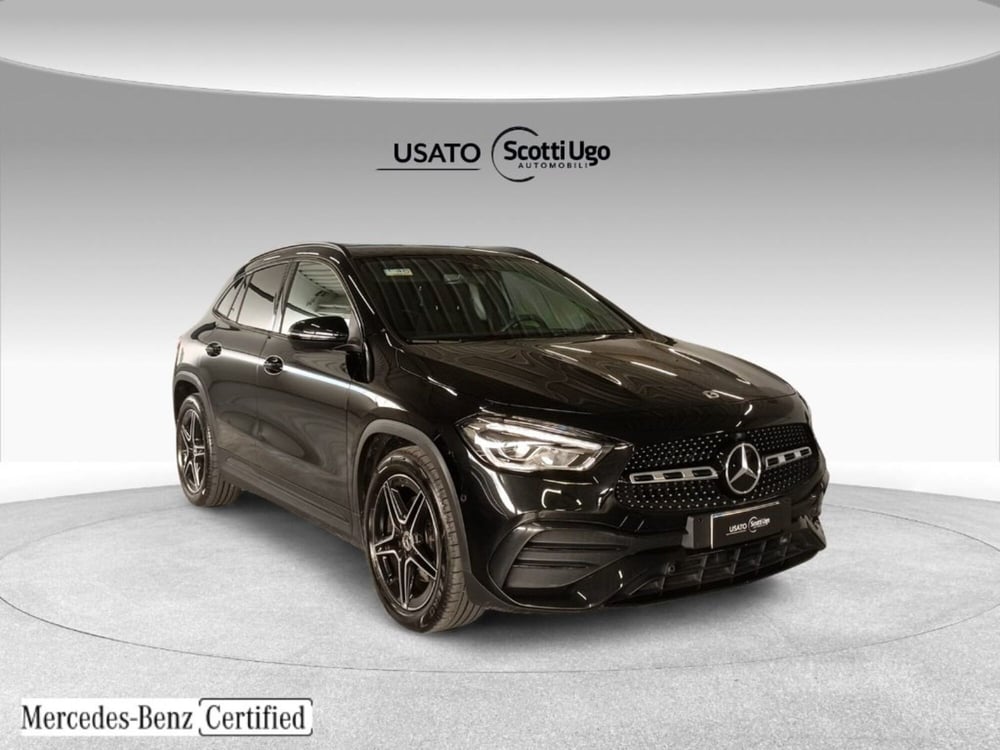 Mercedes-Benz GLA SUV usata a Siena (2)