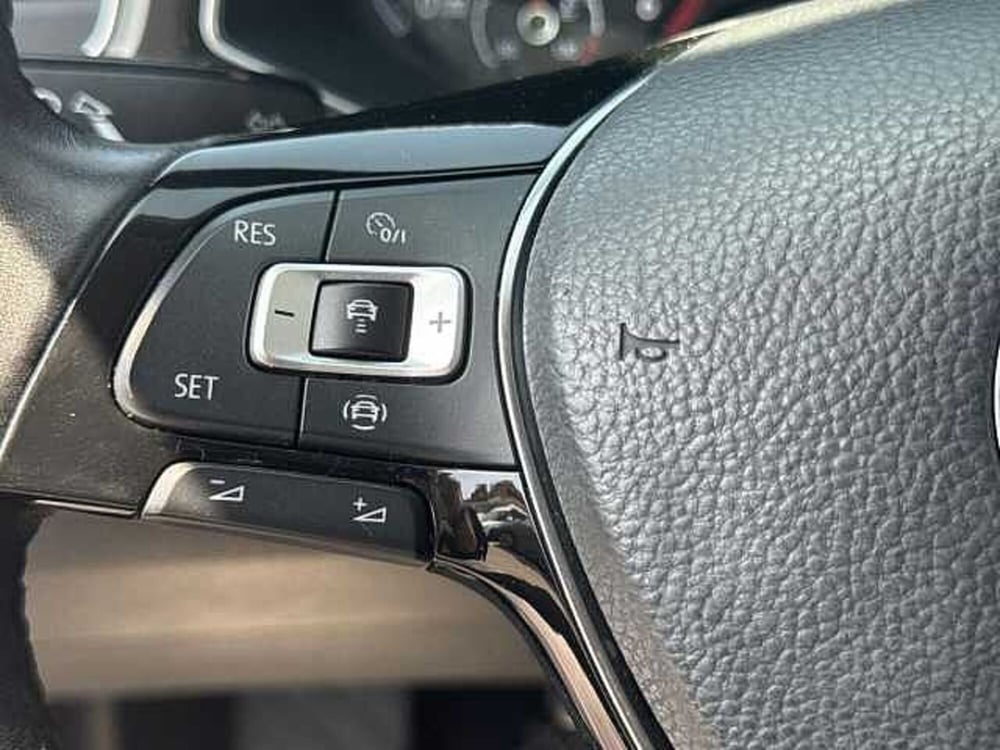 Volkswagen T-Roc usata a Napoli (20)