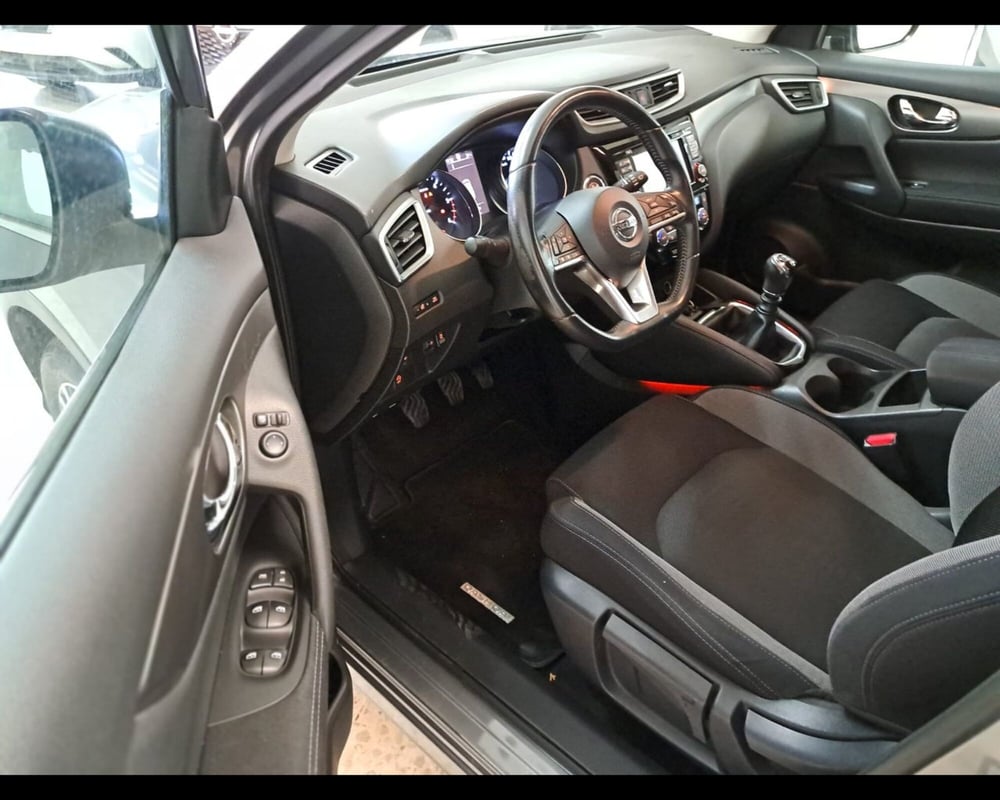 Nissan Qashqai usata a Arezzo (11)